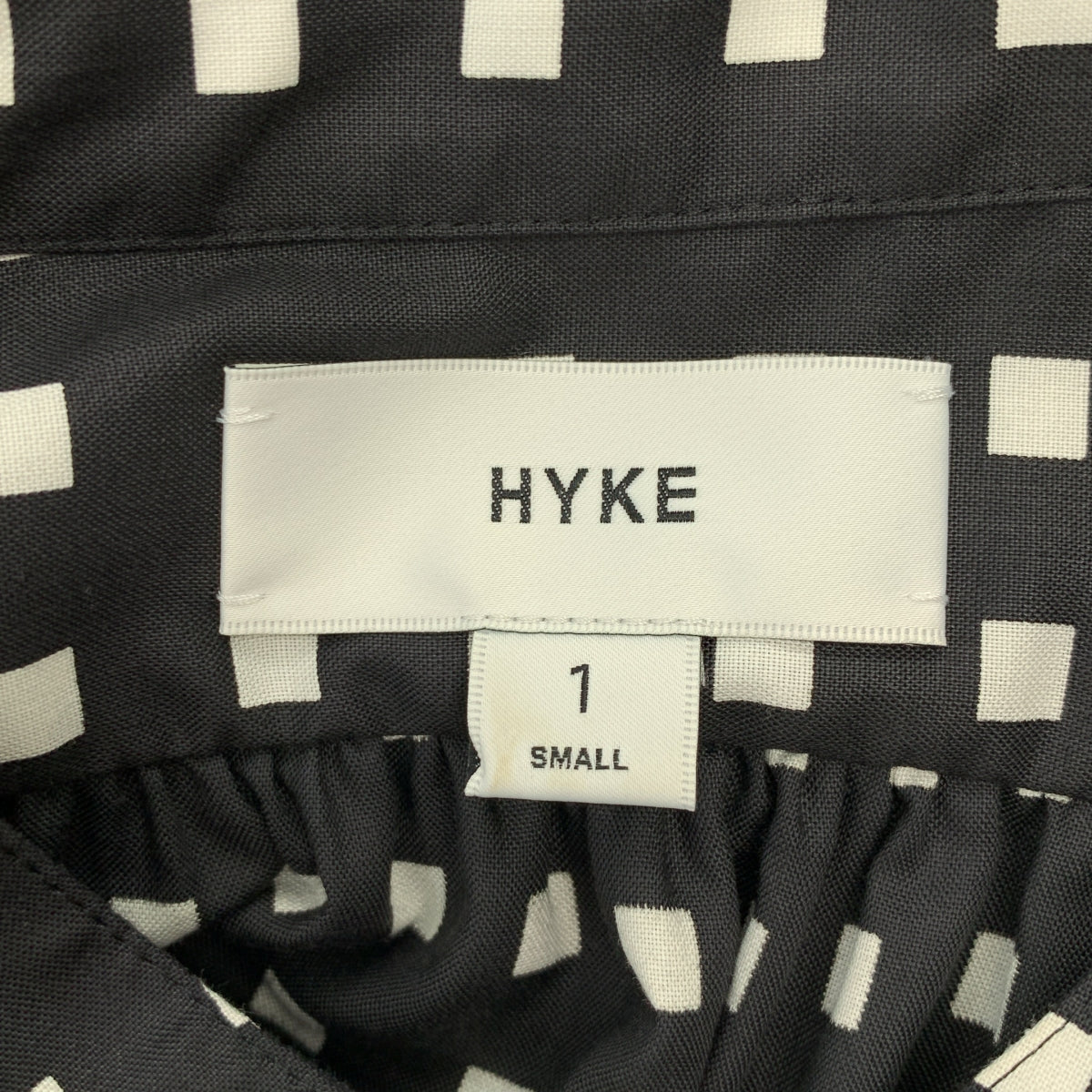 HYKE / ハイク | 2023AW | FD SQUARE PATTERN BOSOM DRESS 総柄 アシンメトリー ドレス ワンピース | 1 | レディース