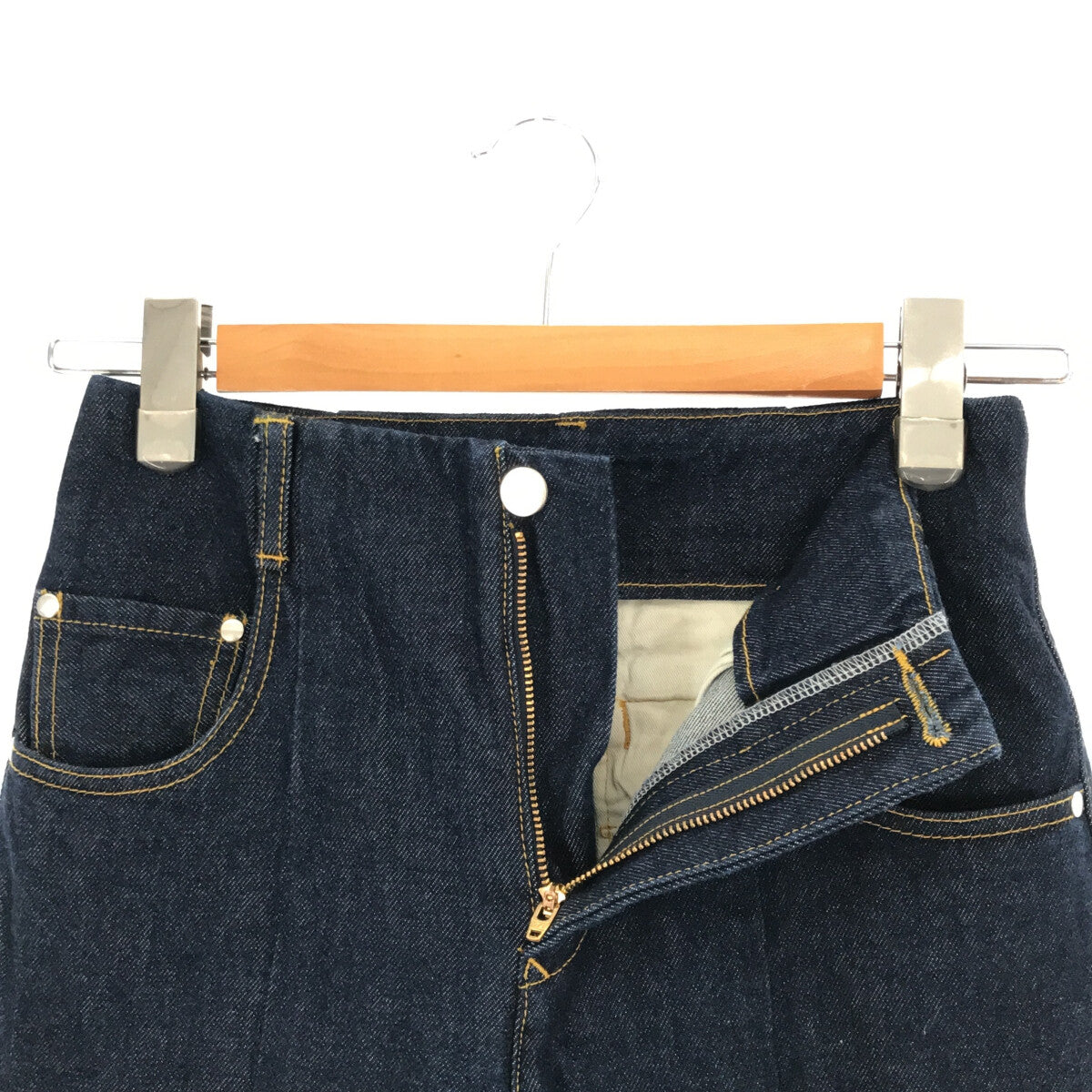 [Good Condition] soduk | Center Slit Denim Flared Denim Pants | S | Indigo | Women's