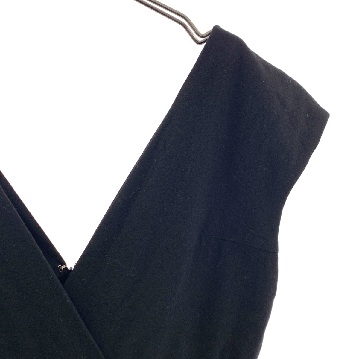 mina perhonen / ミナペルホネン | carnival ウール 刺しゅう Vネック ノースリーブワンピース |