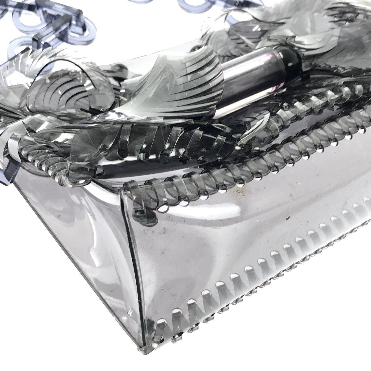 Mame Kurogouchi / マメクロゴウチ | Sculptural Mini Chain Bag スカルプト ミニ チェーン バッグ | ブラック | レディース