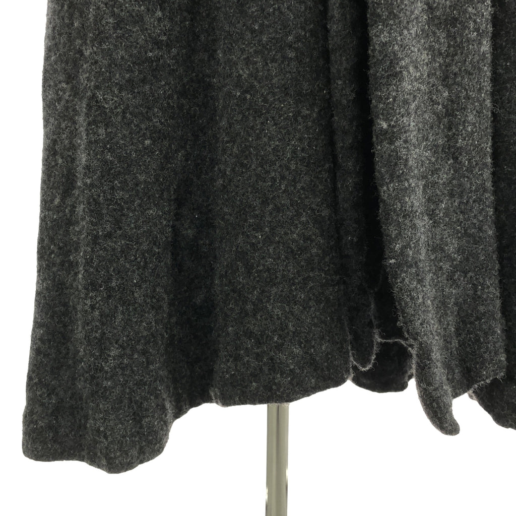 COMME des GARCONS COMME des GARCONS / Comme des | 2021AW | 羊毛混紡，無領，魔鬼氈外套 | S | 炭灰/黑色 | 女款