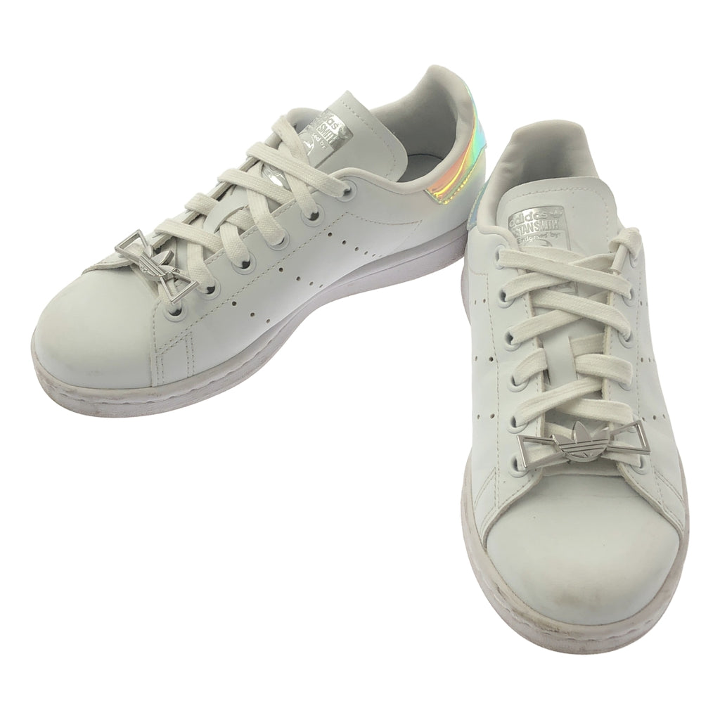 阿迪達斯 | STAN SMITH / IF0104 Stan Smith 皮革運動鞋，附標誌五金 | 尺寸 22 | 白色 | 女款