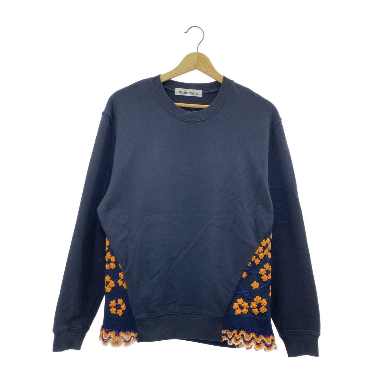 malamute / 말라뮤트 | 2022AW | 플라워 자가드 스웨트 트레이너 | F | 여성