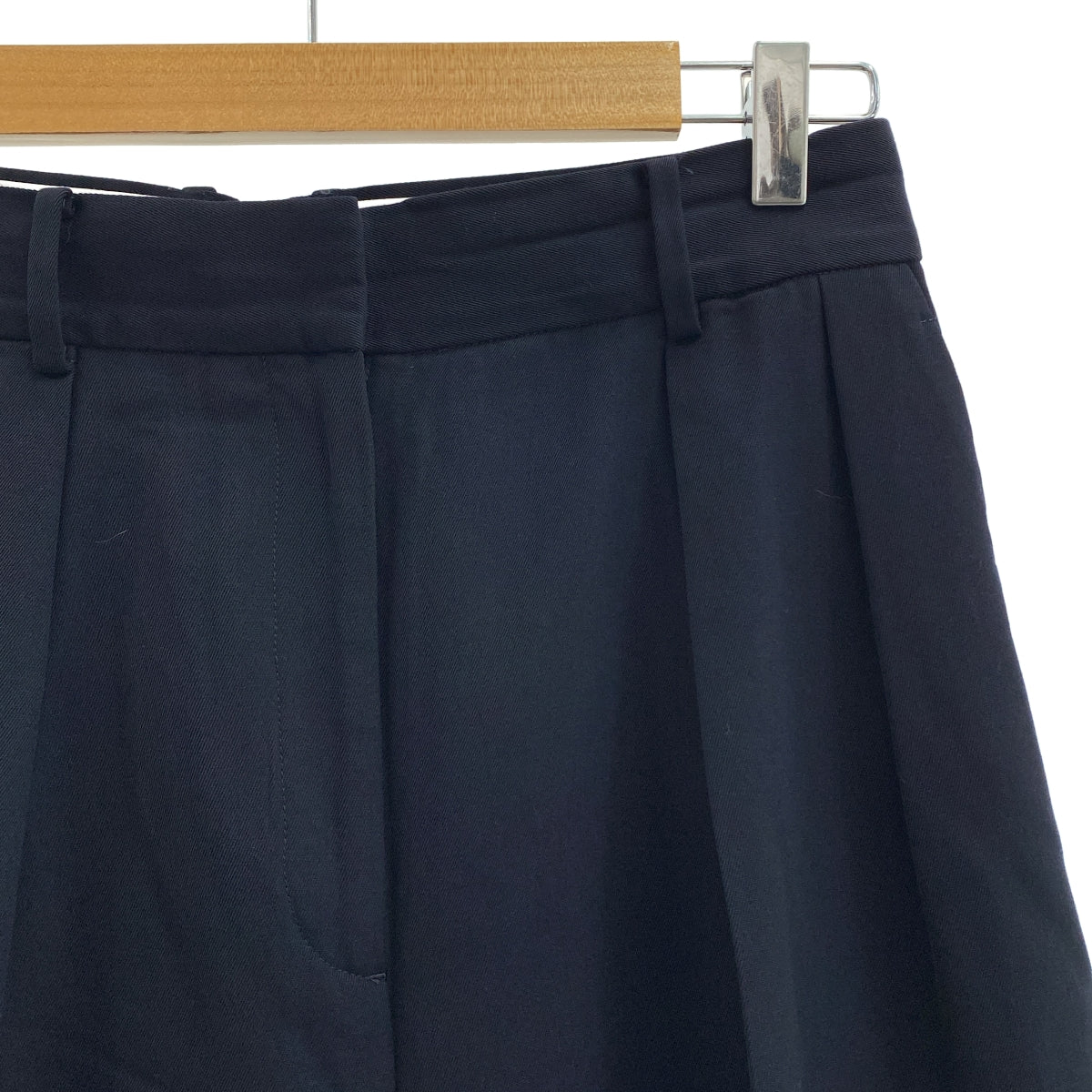 [狀況極佳] ebure | 人造絲 2-Puck 寬腿休閒褲 | 尺寸 38 | 海軍藍 | 女款