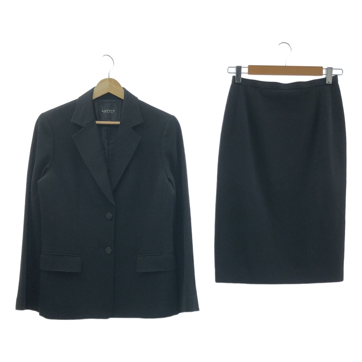 LANVIN COLLECTION / 람방 컬렉션 | 설정 로고 버튼 2B 테일러드 재킷 / 백 슬릿 스커트 / 총 안감 | 38 | 블랙 | 여성