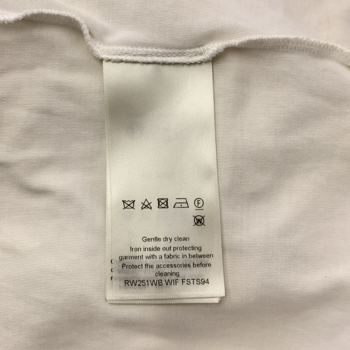 Louis Vuitton / 루이비통 | 2025SS | × Laurent Grasso 로랑 그라소 / 프린트 크롭드 컷소우 | XS |