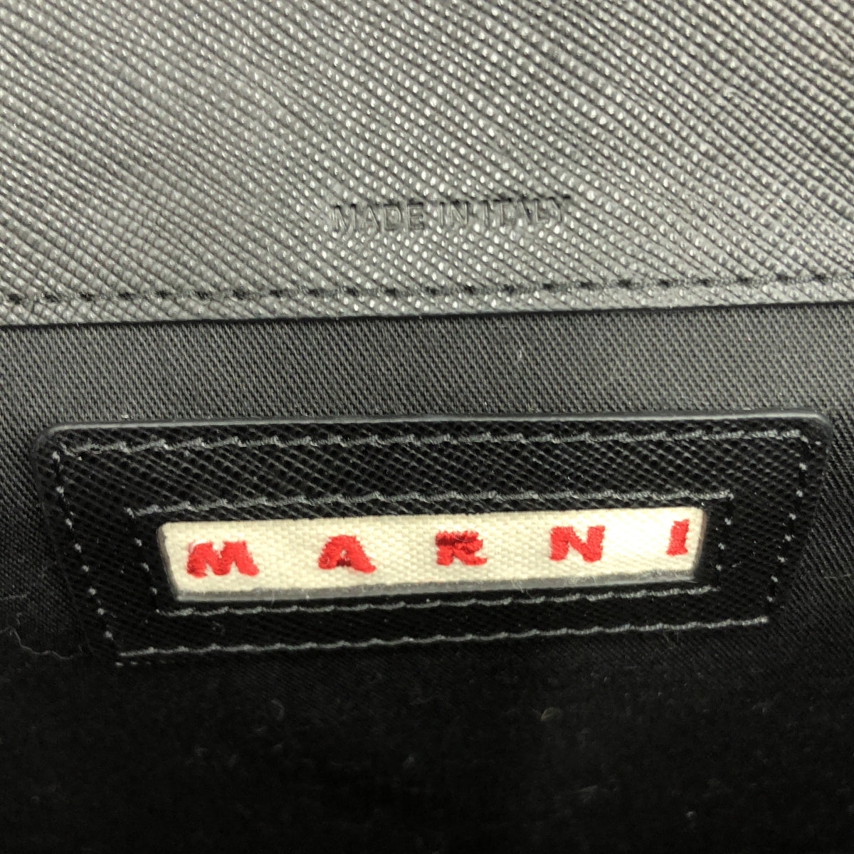 【미품】 MARNI / 마르니 | 트렁크 미디엄 사피아노 가죽 숄더백 | 블랙 | 여성