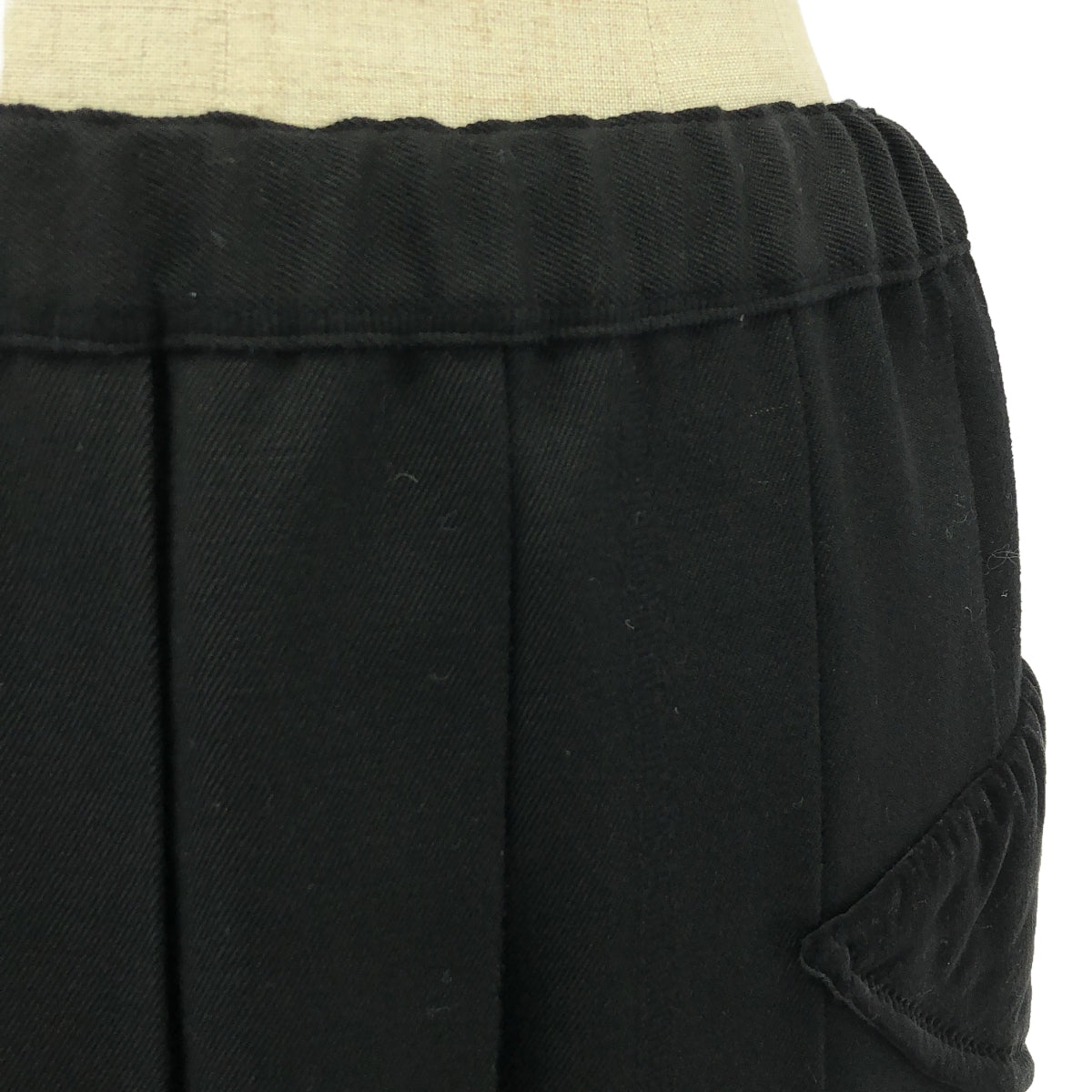 robe de chambre COMME des GARCONS | 2001AW | Wool fake pocket pleated skirt | M | Black | Women's