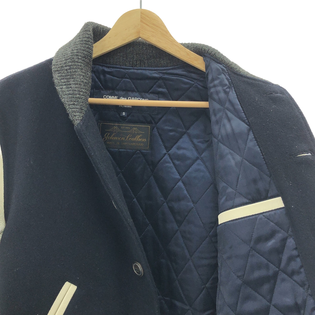 COMME des GARCONS HOMME / コムデギャルソンオム | 2012AW | Johnson Leathers レザー切替 スタジャン ジャケット | S | ネイビー | メンズ
