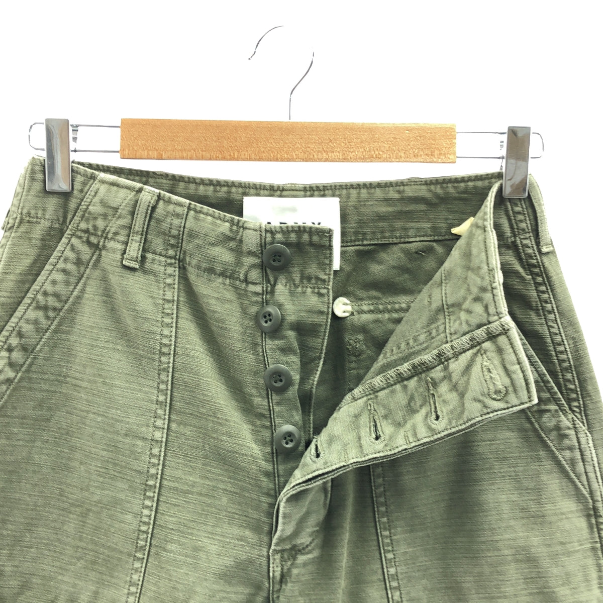 上衣高腰 | 2023SS | IENA 獨家 23SS 貝克褲，實用褲 | 尺寸 23 | 卡其色 | 女款