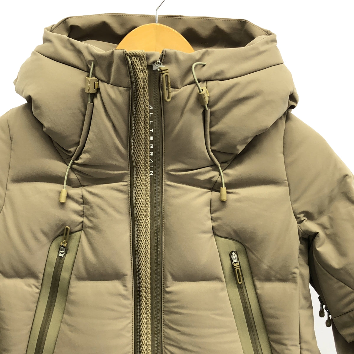 JOURNAL STANDARD relume / ジャーナルスタンダードレリューム | DESCENTE ALLTERRAIN 別注 水沢ダウンジャケット | M | ベージュ系 | レディース