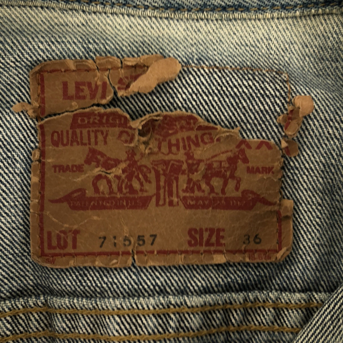 Levi's | 90s Vintage 71557 3rd BigE Reissue Denim Trucker Jacket | Size 36 | Men's