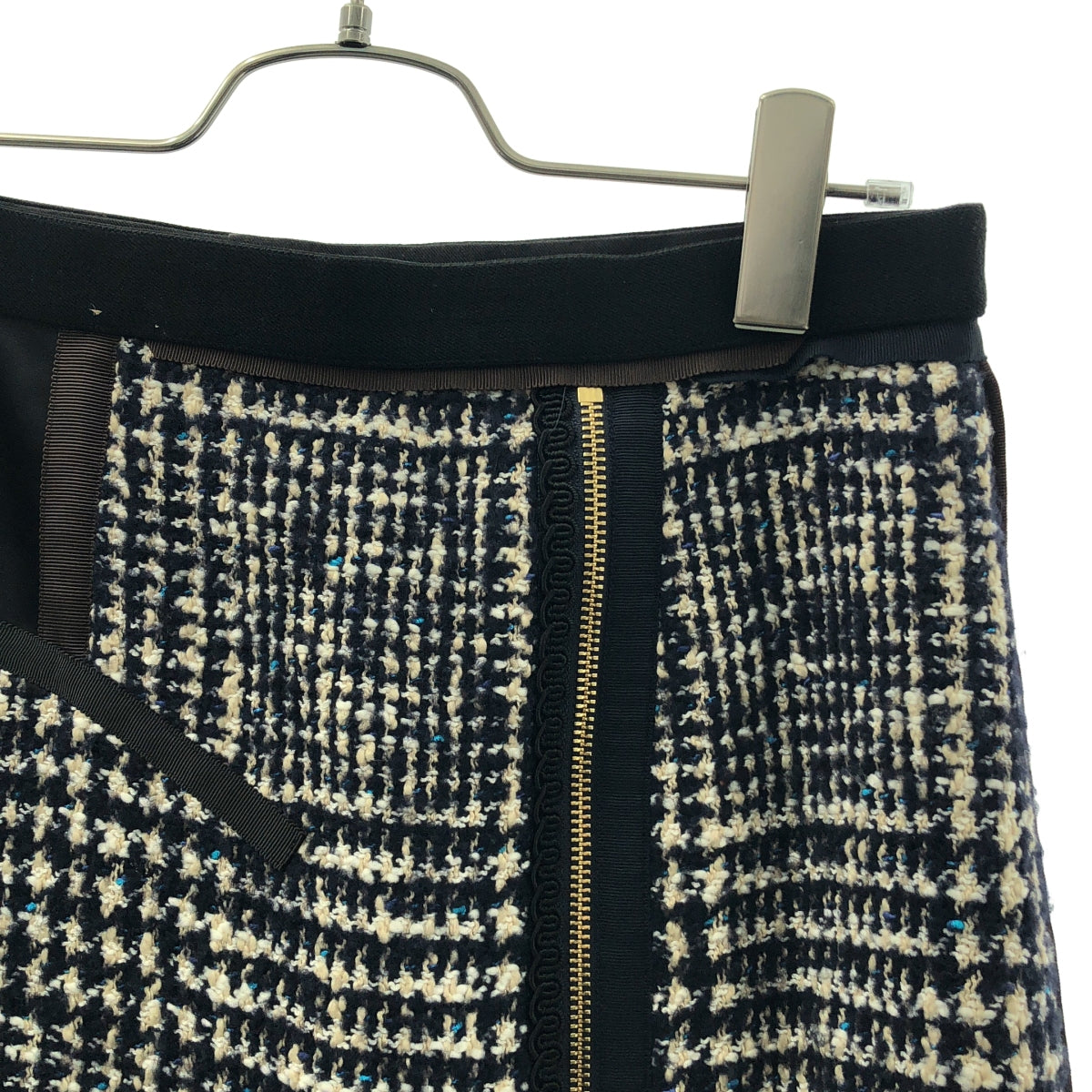 kolor | 斜紋軟呢荷葉邊側拉鍊不對稱半身裙 | 3碼 | 女款