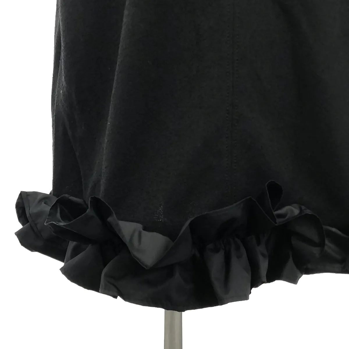 cen. / セン | cen. / セン 裾フリルワンピース | F | ブラック | レディース