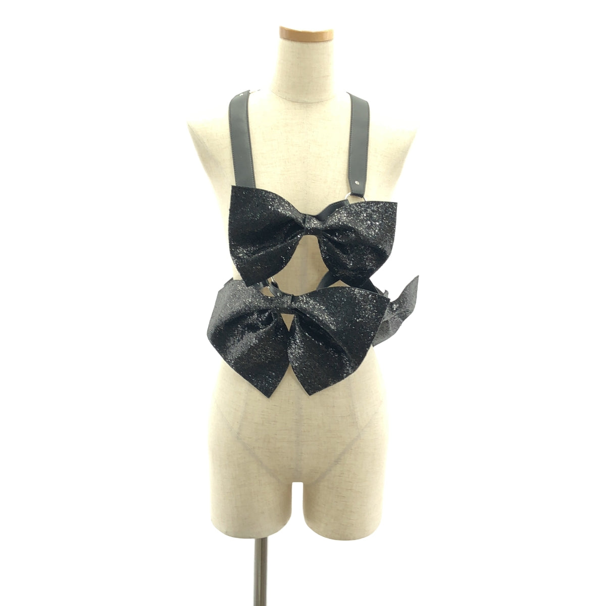 [品相良好] n​​oir kei ninomiya | 2023秋冬 |絲帶金銀線束帶 |黑色 |女性的