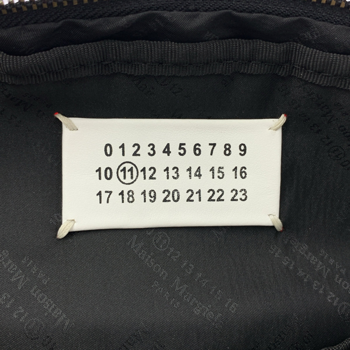 【미품】 Maison Margiela / 메종 마르제라 | 2020AW | STEREOTYPE CAMERA BAG / 스테레오 타입 카메라 숄더백 | UNI | 레드 | 남성