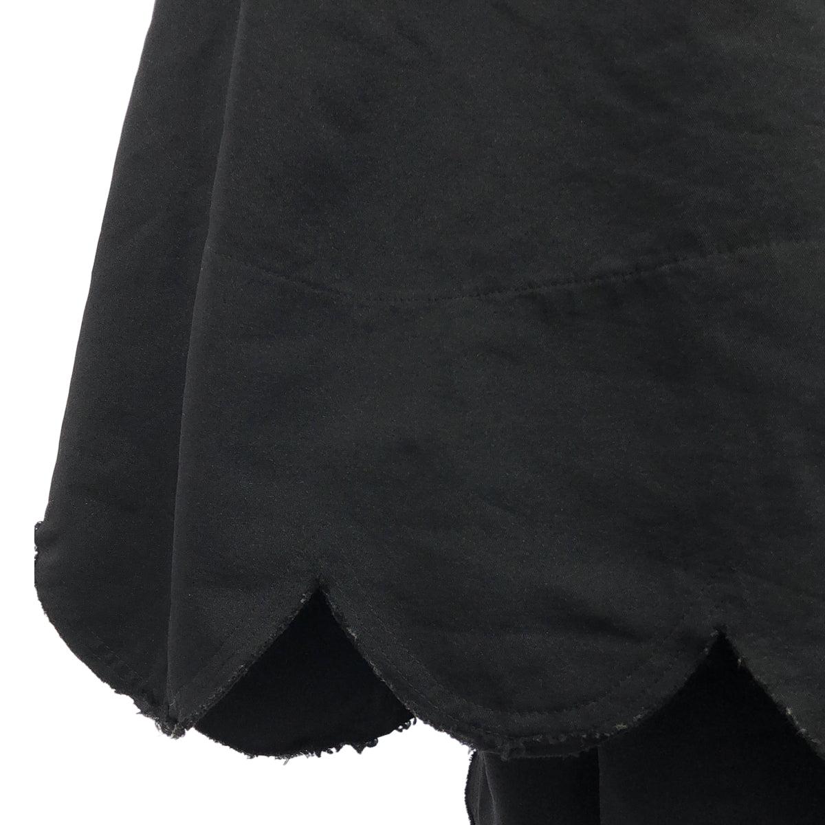 COMME des GARCONS | 2018 秋冬 | 聚酯圓領喇叭裙 | XS | 女款
