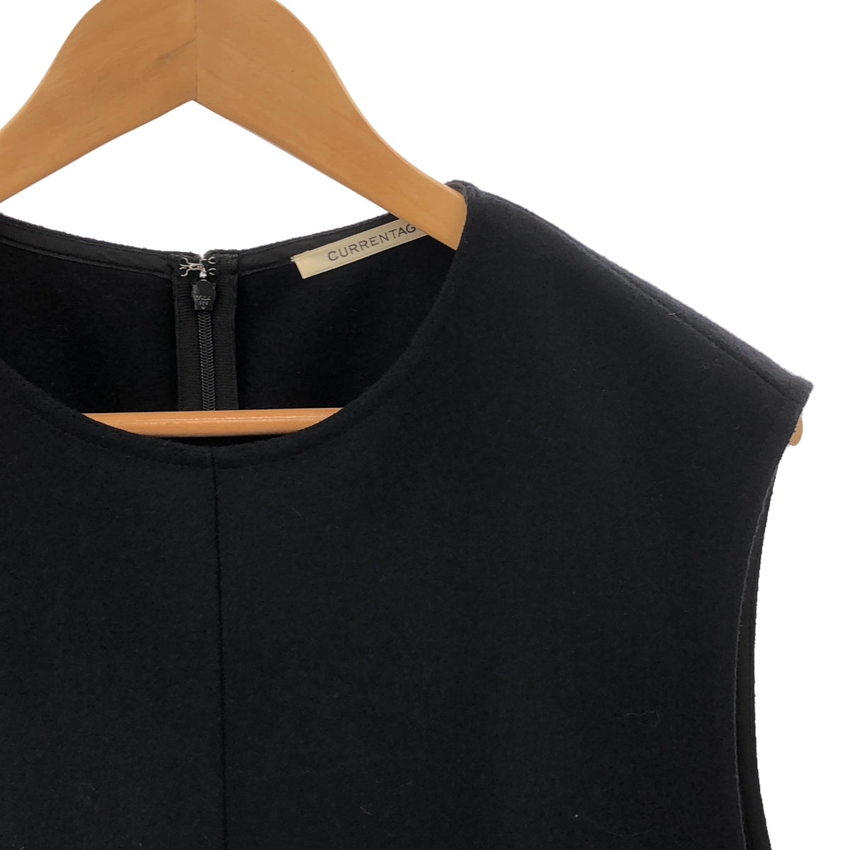 當前年齡 |羊毛無袖開衩連身裙 |黑色 |女性的