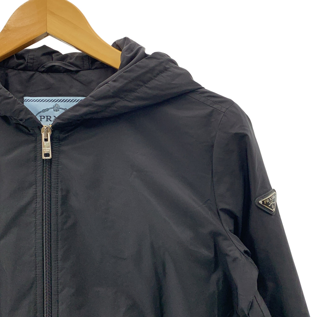 PRADA / プラダ | 2018 | 三角ロゴ フーテッド ナイロン 中綿 ジャケット | 40 | レディース