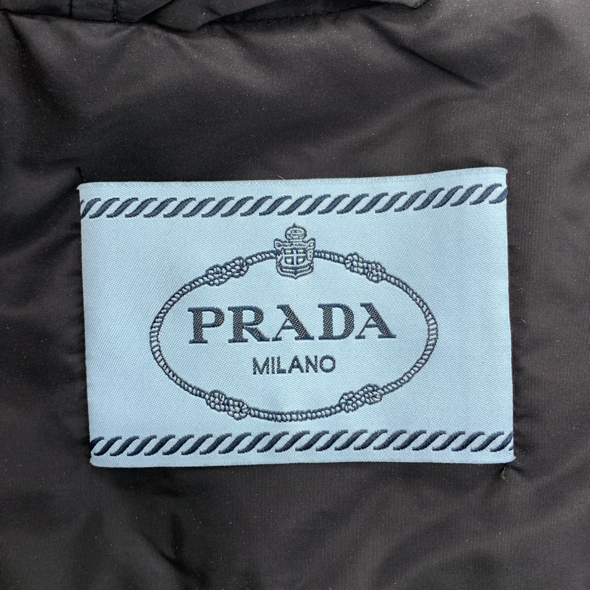 PRADA / プラダ | 2018 | 三角ロゴ フーテッド ナイロン 中綿 ジャケット | 40 | レディース