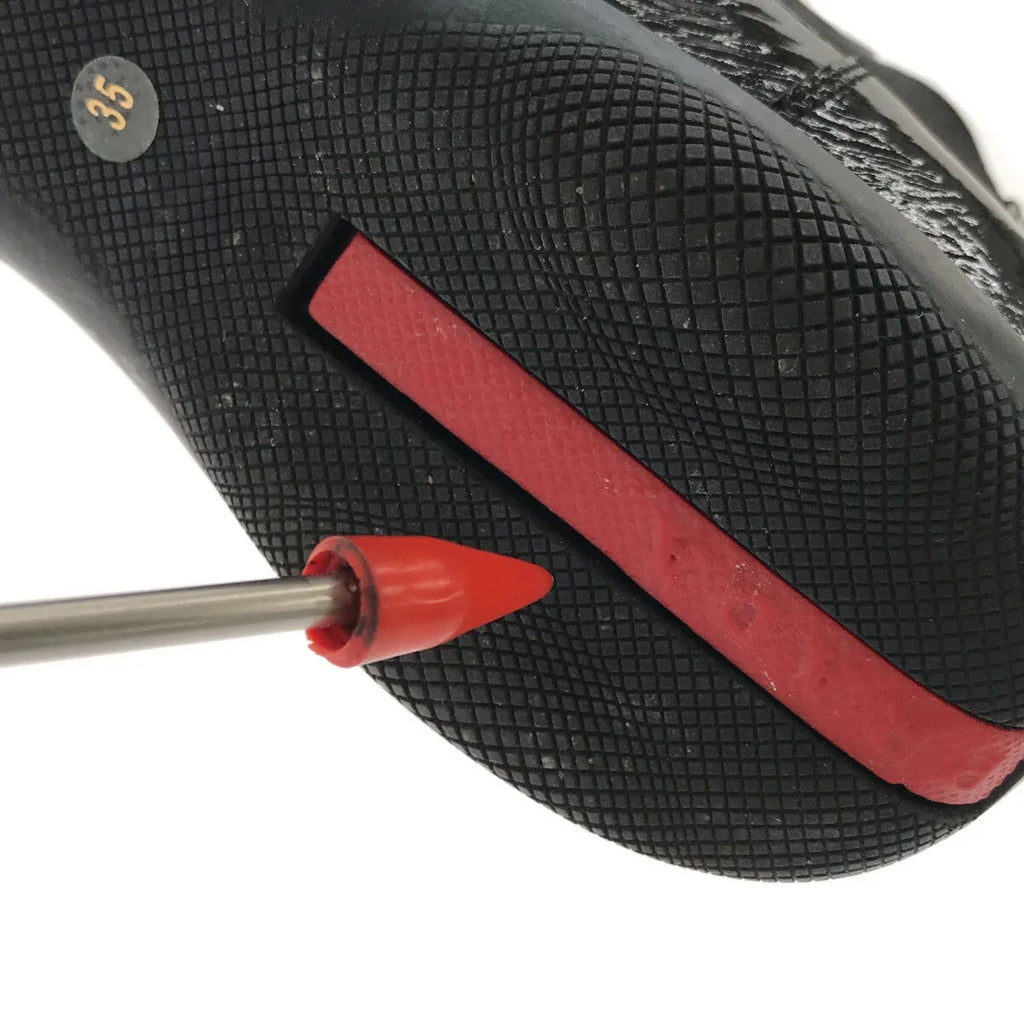 普拉達運動 |漆皮側邊短靴 |尺寸 35 |黑色 |女性的