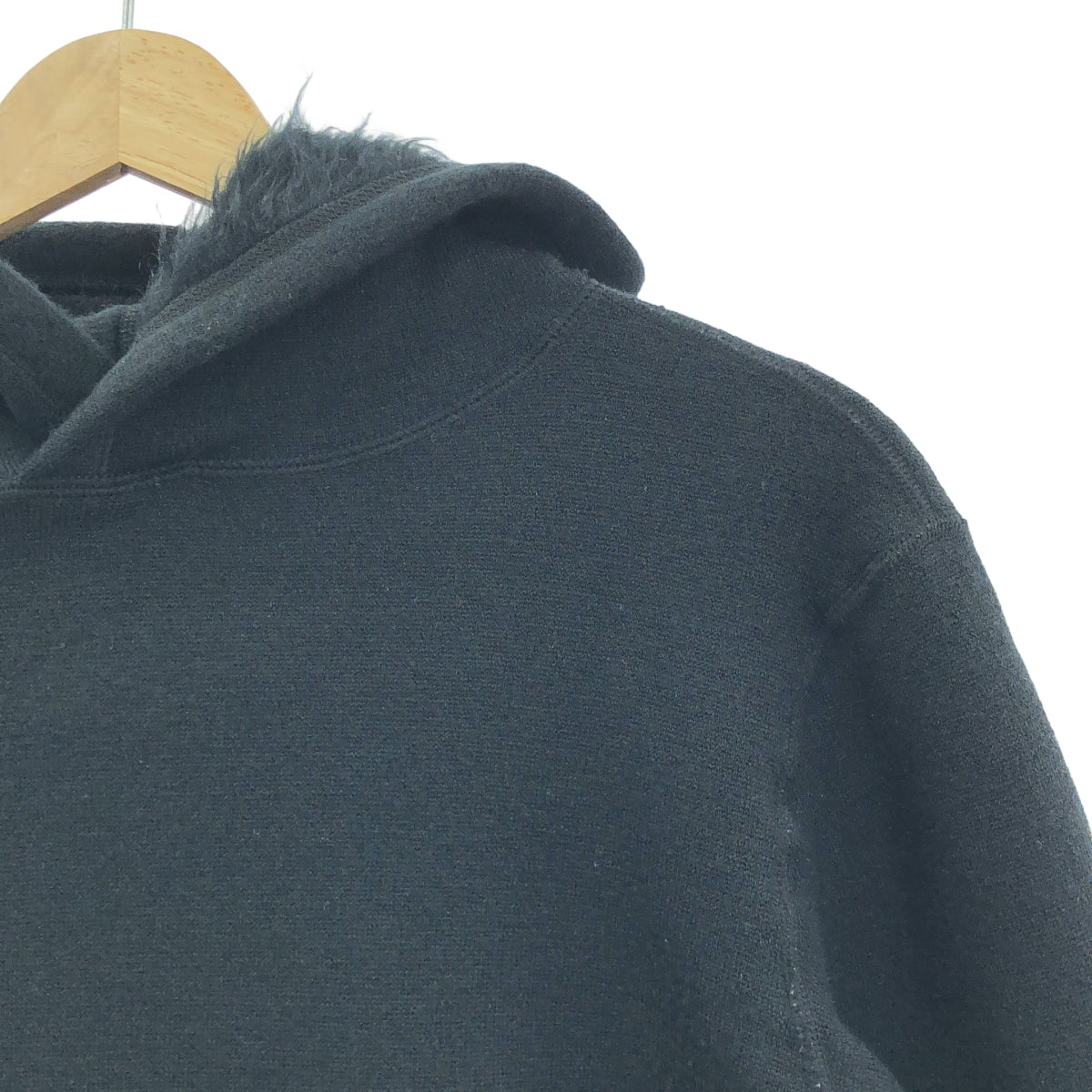 [狀況良好] YETINA | 2024 秋冬 | 羊毛內裡套頭連帽衫 | S碼 | 黑色 | 男款