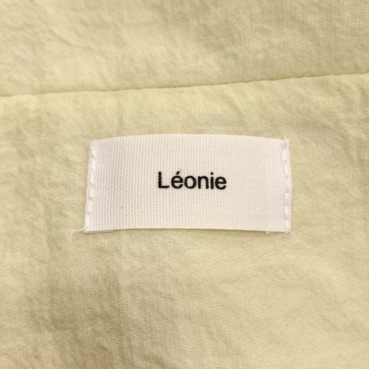 Leonie / 레오니 | 레이온 나일론 2B 싱글 브레스트 오버 재킷 |