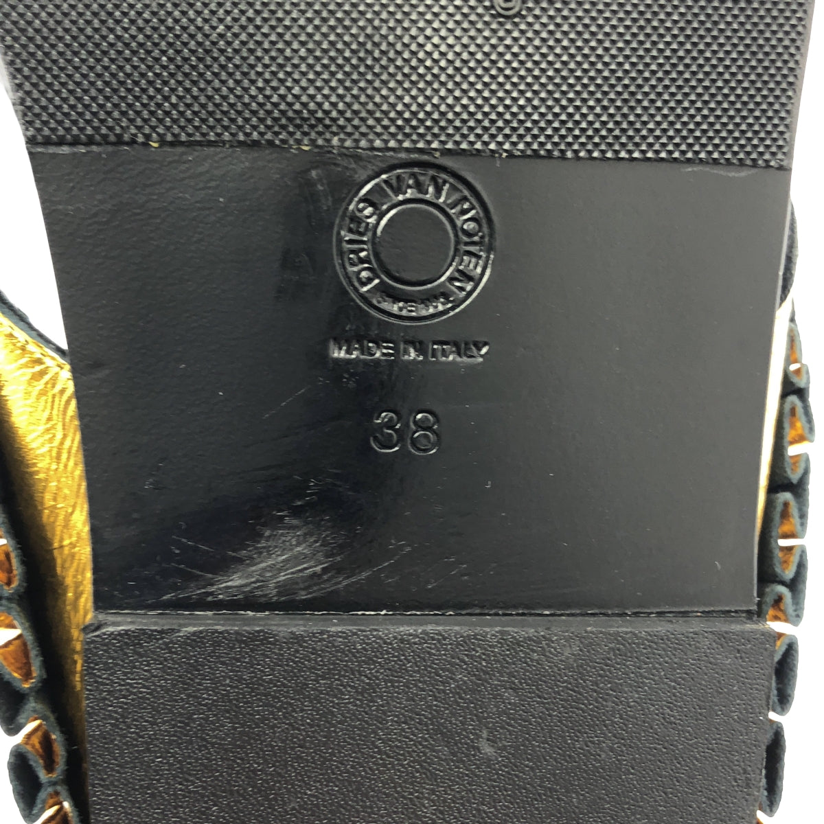 德賴斯·範諾頓 | 皮革荷葉邊方頭涼鞋 | 38碼 |