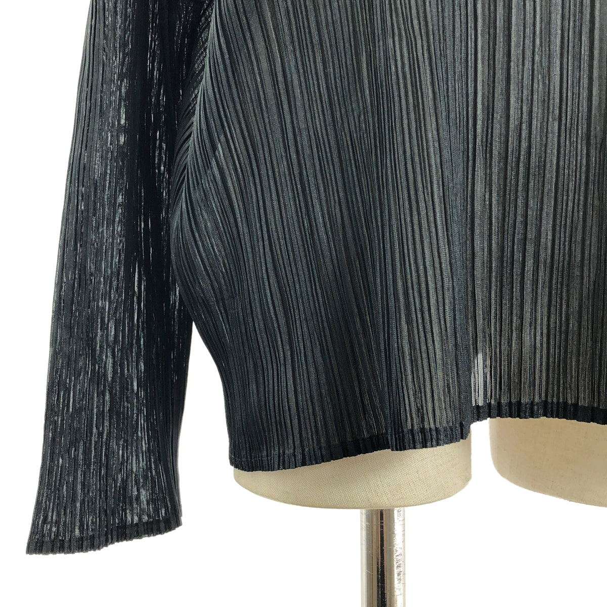 ISSEY MIYAKE / イッセイミヤケ | プリーツ プルオーバー | L | ブラック | レディース