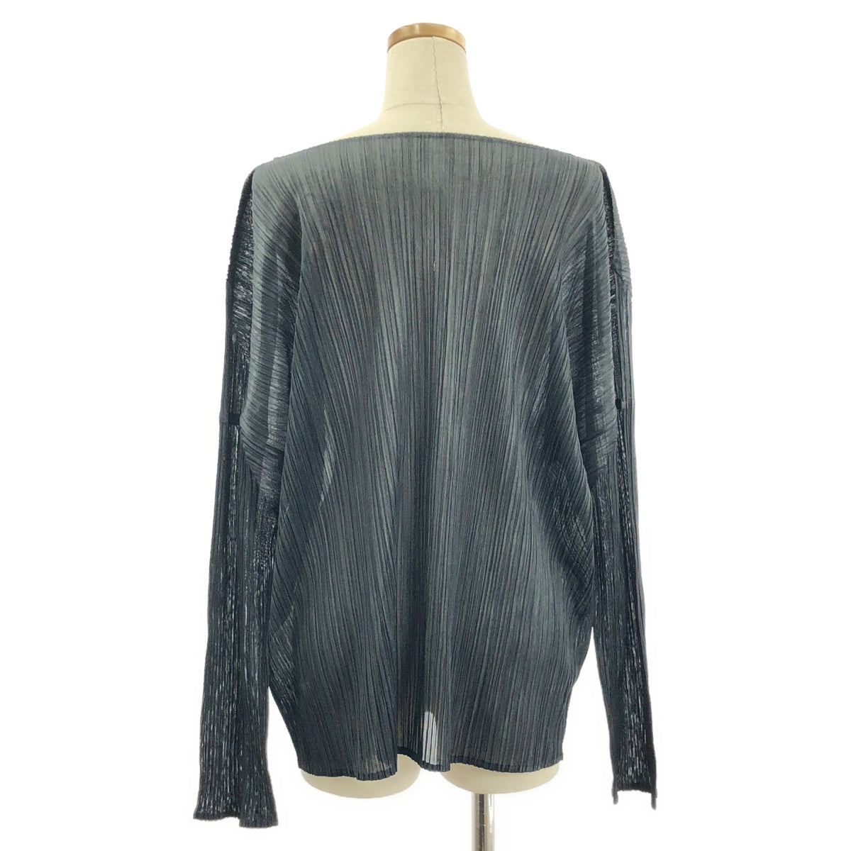 ISSEY MIYAKE / イッセイミヤケ | プリーツ プルオーバー | L | ブラック | レディース