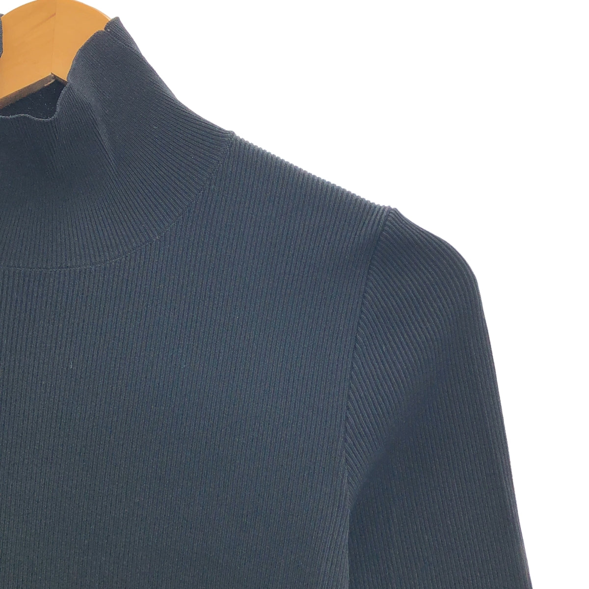 [狀況極佳] NOBLE | 2024 秋冬窄羅紋高領針織衫 | 黑色 | 女款