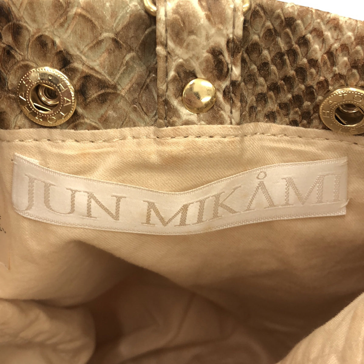 JUN MIKAMI / ジュンミカミ | パイソン柄 PVC 巾着 ハンドバッグ |