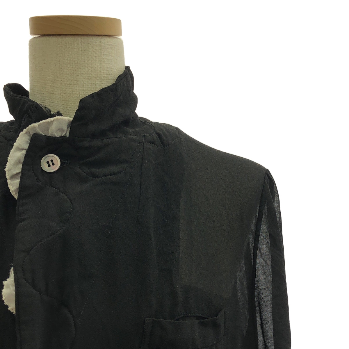 【미품】 COMME des GARCONS COMME des GARCONS / 콤콤 | 2014SS | 폴리 에스테르 제품 염색 변형 프릴 장식 싱글 오버 재킷 | M | 블랙 | 여성