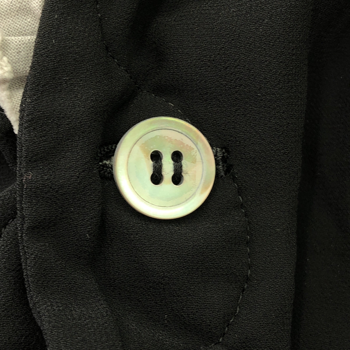 【미품】 COMME des GARCONS COMME des GARCONS / 콤콤 | 2014SS | 폴리 에스테르 제품 염색 변형 프릴 장식 싱글 오버 재킷 | M | 블랙 | 여성