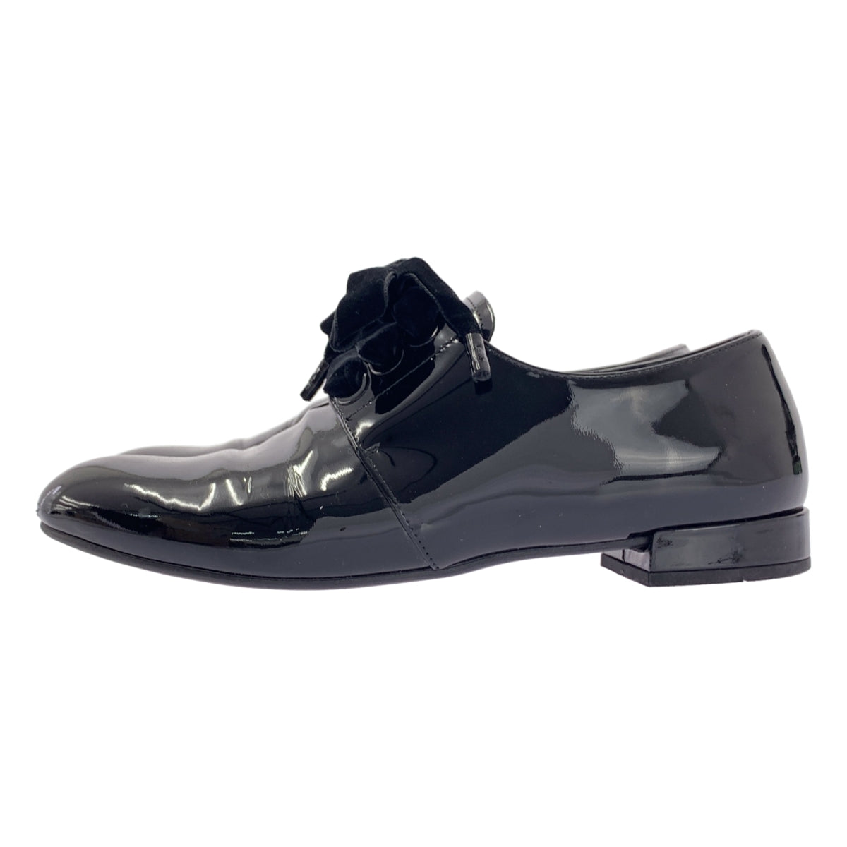 [狀況極佳] PRADA | 漆皮緞帶正裝鞋 | 尺寸 35 1/2 | 黑色 | 女款