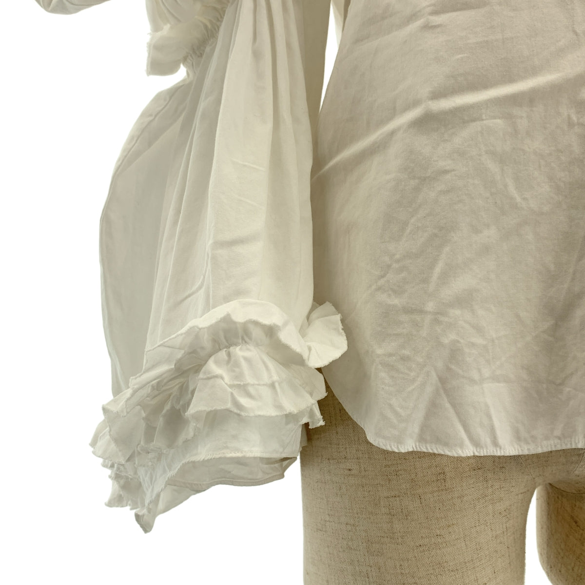 COMME des GARÇONS | 2019 秋冬 | 不對稱荷葉邊裝飾鏤空寬袖襯衫/女式襯衫 | XS | 女款