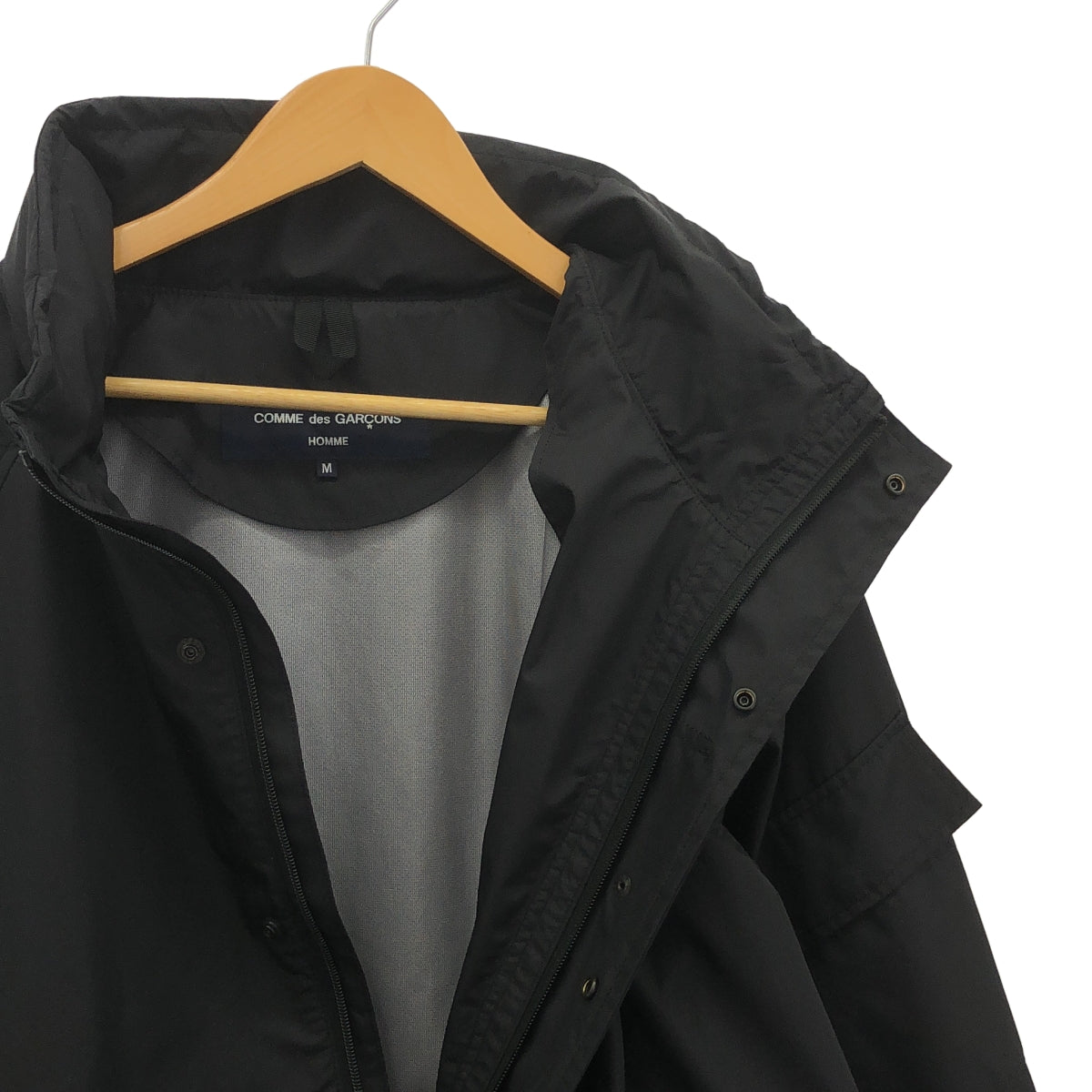 COMME des GARÇONS HOMME | 2023 秋冬 | Ester 霧面交叉連帽拉鍊外套 | SHOPBOP尺寸 M |