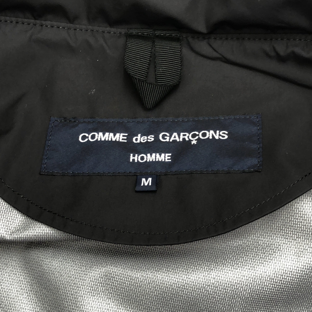 COMME des GARÇONS HOMME | 2023 秋冬 | Ester 霧面交叉連帽拉鍊外套 | SHOPBOP尺寸 M |