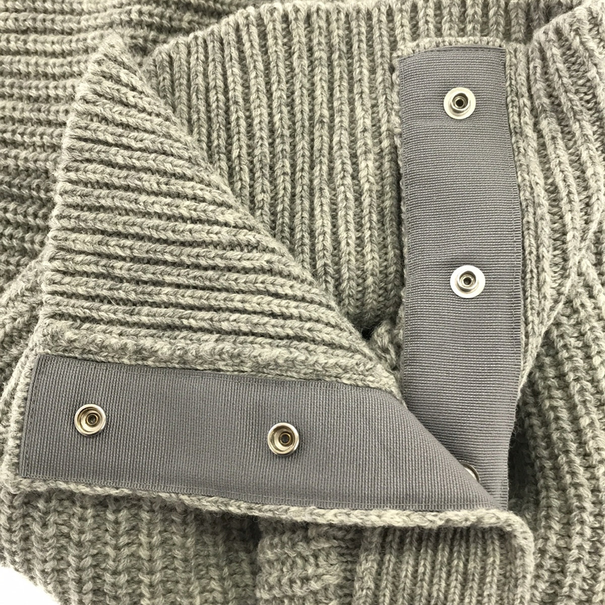 JIL SANDER+ | Wool shoulder button oversized turtleneck sweater | XS | Gray | Men's