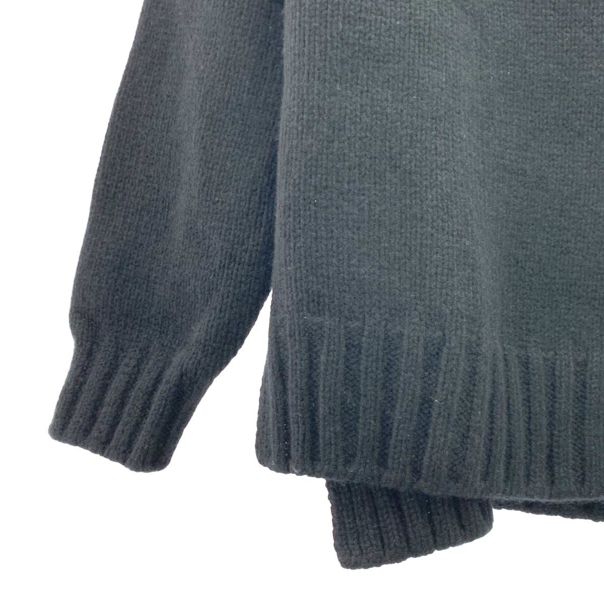 SLOANE | 3G吉朗羊羔絨與羊絨混紡落肩開衩高領針織衫 | 2碼 | 女款