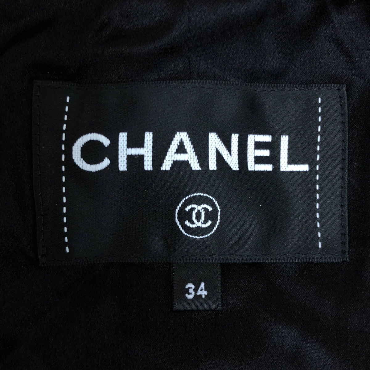 CHANEL / 샤넬 | 2023AW | 카멜리아 버튼 울 트위드 노 컬러 재킷 | 34 | 여성