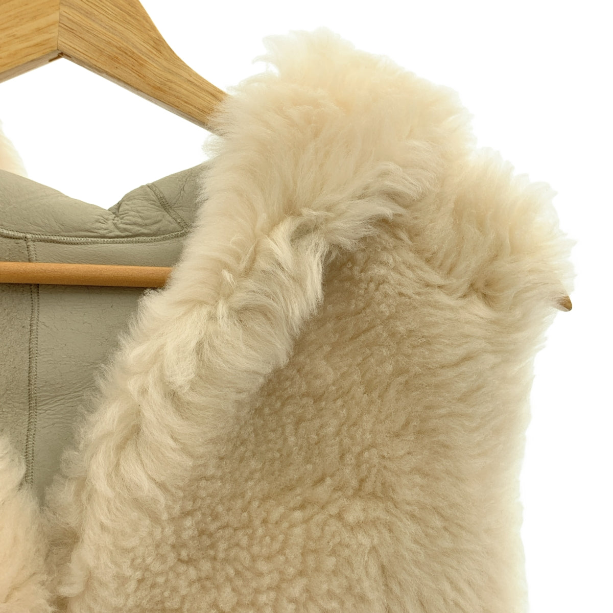 Whim Gazette | 連帽皮草馬甲/羊毛背心 | F | 女款