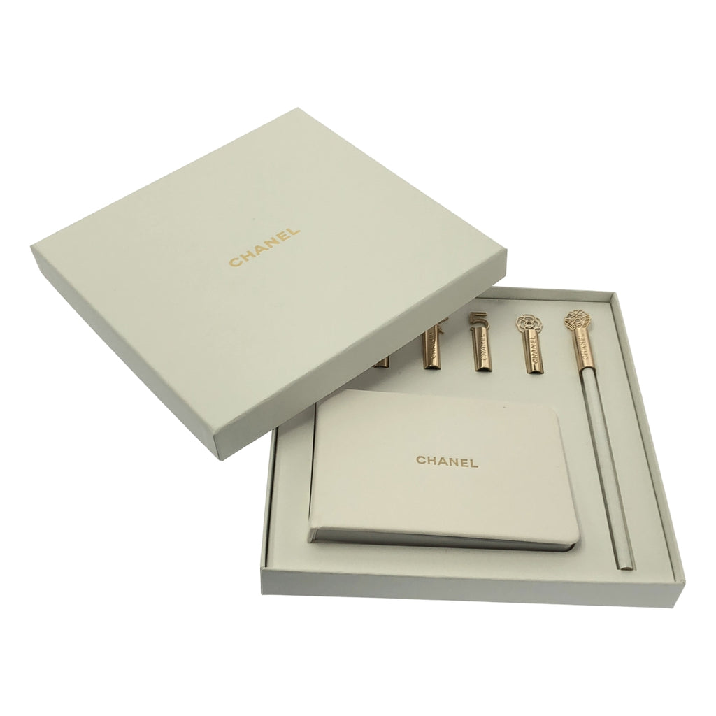 CHANEL / シャネル | dream chaser 2025 / ノベルティ ノート&ペンシルキャップ セット |