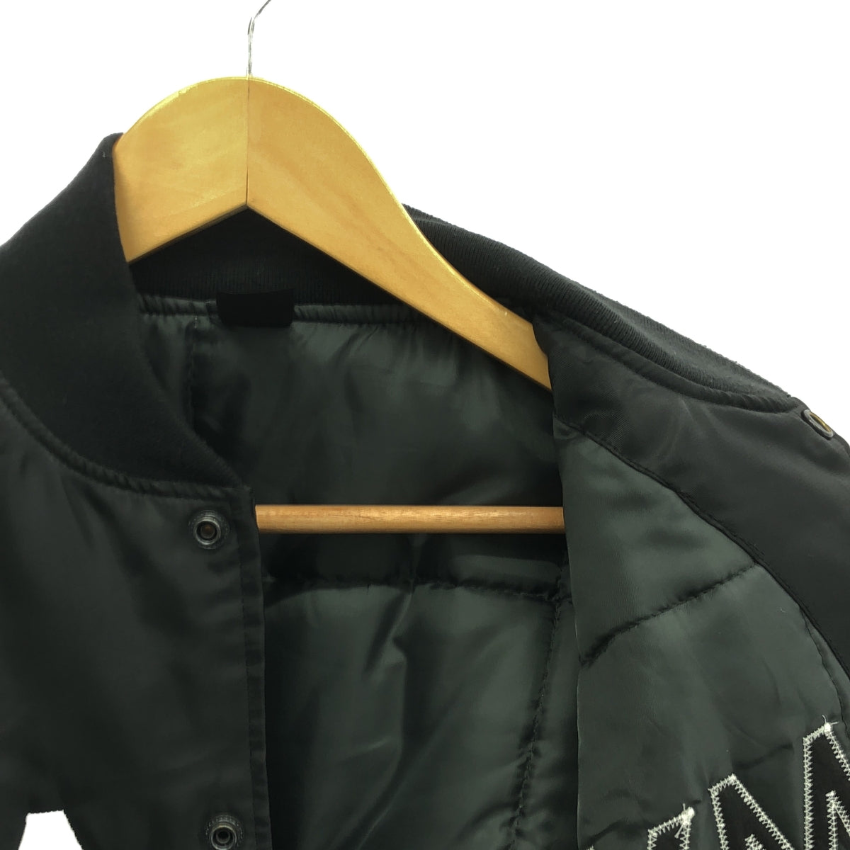 百分之四十違反權利 |標誌獎夾克 |校隊夾克 |全絎縫襯裡 | M |黑色 |男士