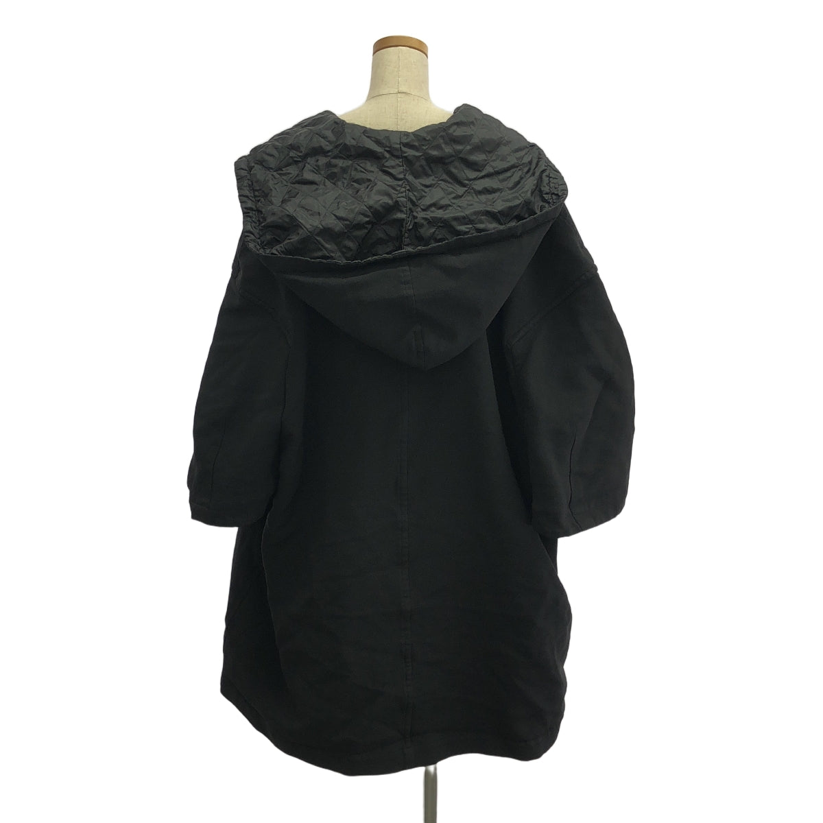 【美品】  COMME des GARCONS COMME des GARCONS / コムコム | 2017AW | ポリエステル 縮絨 中綿 オーバージャケット フーディ / キルティング総裏地 | XS | ブラック | レディース