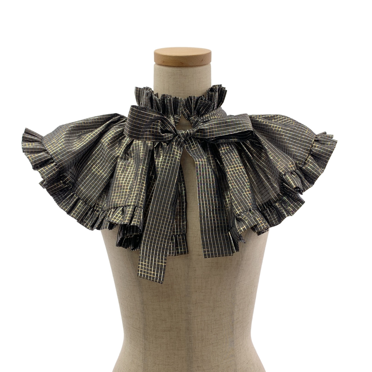 HOUGA / ホウガ | フリル 装飾 ボリューム 付け襟 |