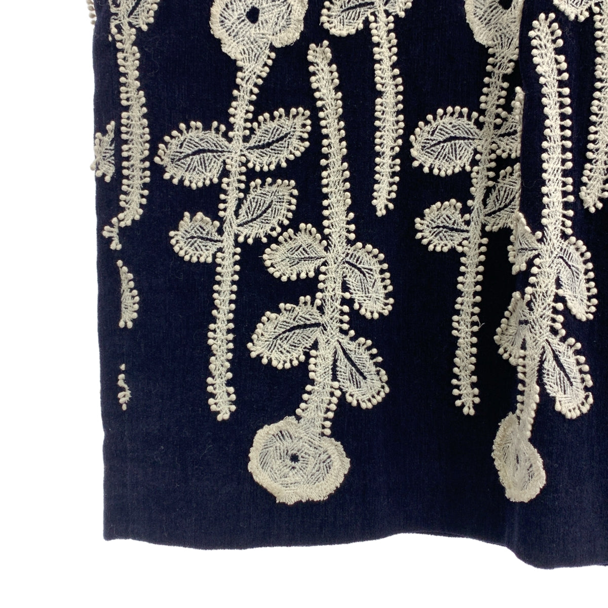 mina perhonen / 미나펠호넨 | 2014AW | frost garden / 포레스트 가든 엠브로이드리 원피스 / 총 안감 |