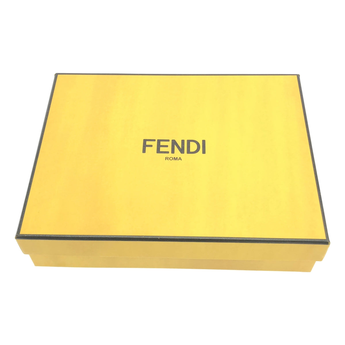 FENDI | Peekaboo錢包 |