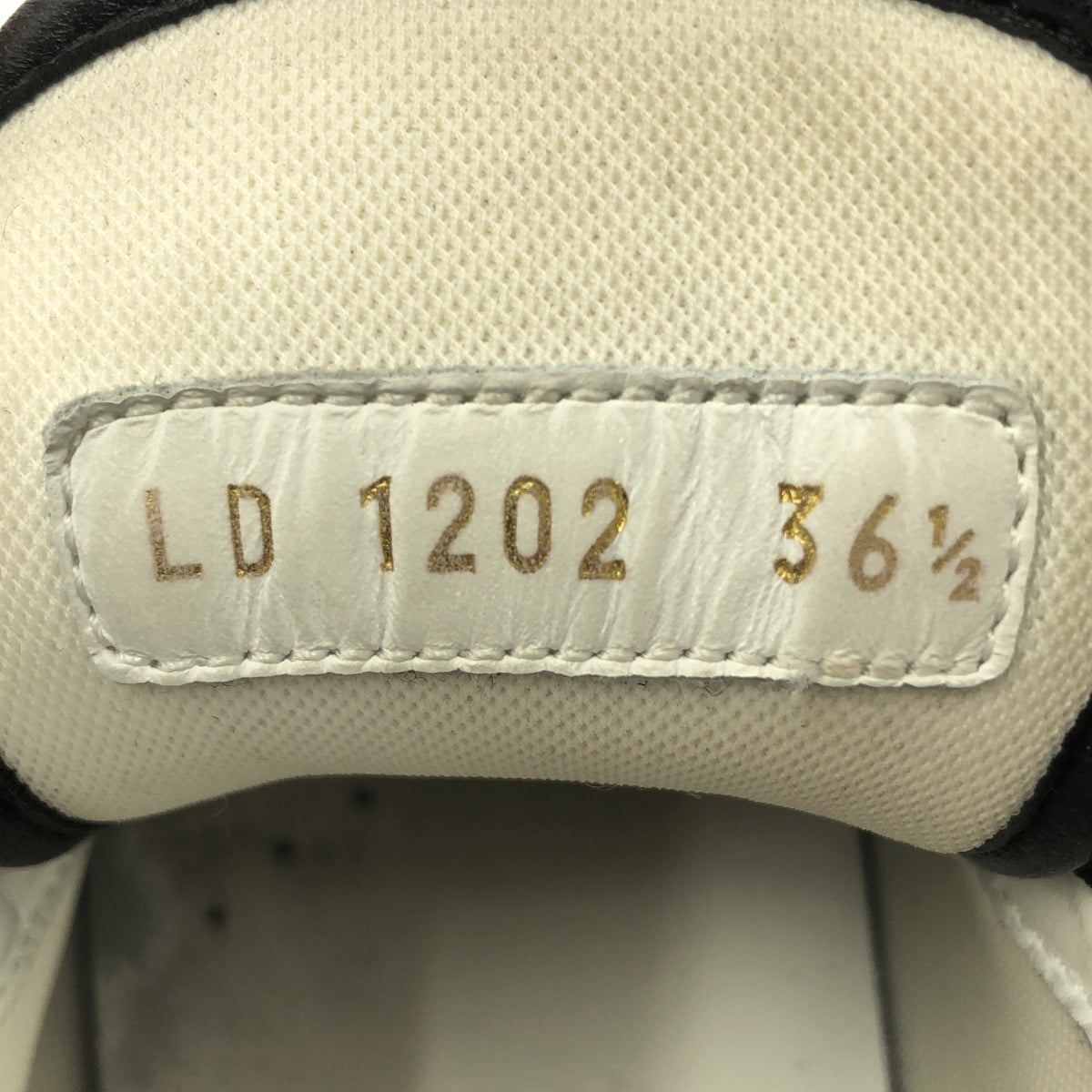 Louis Vuitton / 루이비통 | × 쿠사마 야요이 LV 스쿼드 라인 로우 컷 스니커즈 | 36 1/2 |