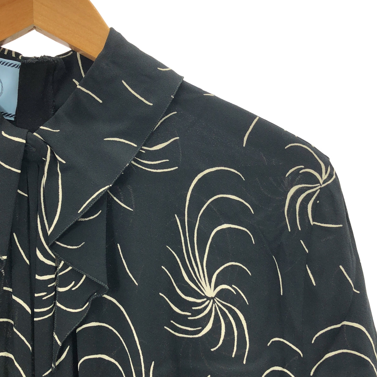 PRADA / 프라다 | 총 무늬 프린트 사브레 셔링 드레스 원피스 | 42 | 블랙 | 여성